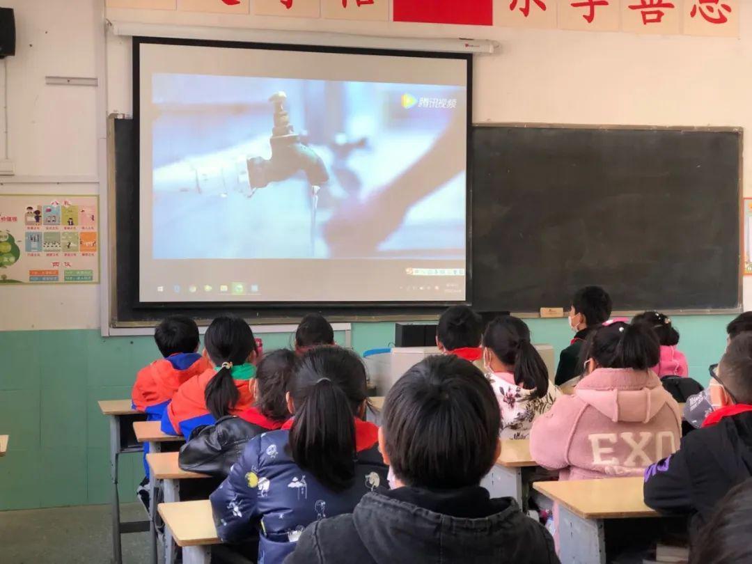 北京足球赛事解说，天津篮球比赛主持人，石家庄大型赛事主持，郑州体育解说员